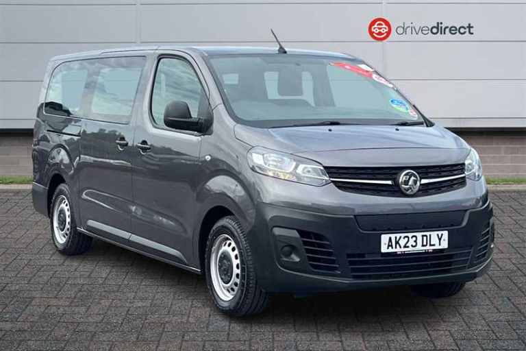 Vauxhall Vivaro Life 50kWh Combi MPV 5dr Electric Auto LWB (9 Seat, 11kW Charger) (136 ps) MPV El...
