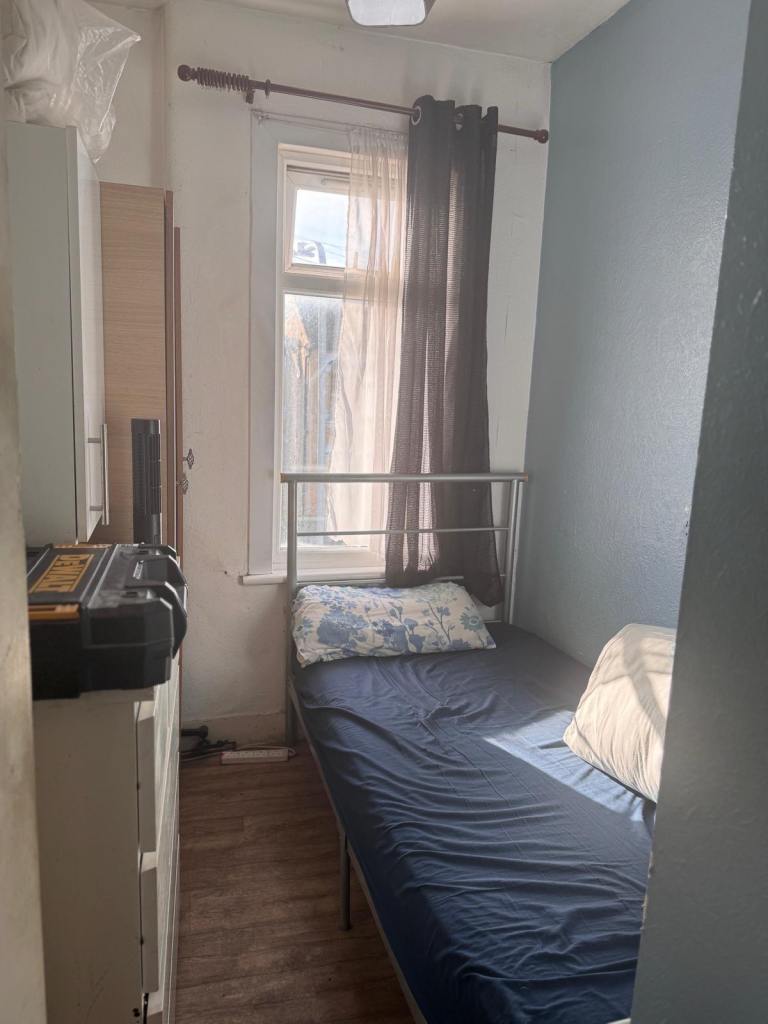 One box room available at Ilford lane / barking