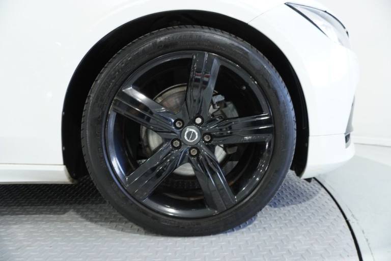 2020 Volvo V90 2.0 D4 R DESIGN Plus 5dr Geartronic ESTATE DIESEL Automatic