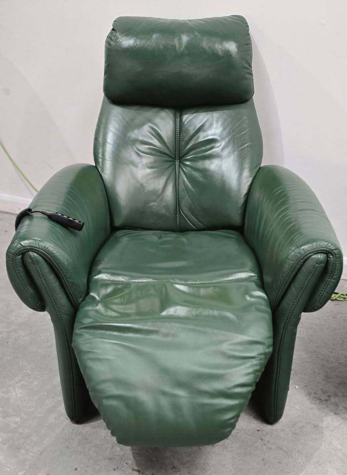 Himolla Leather 3 Seater NON Recliner Sofa and  2 Recliner Electric Chairs 1604251