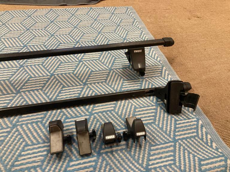 Thule Roof Bars ( 110cm - 150cm width - adjustable) COLLECTION ONLY PLEASE