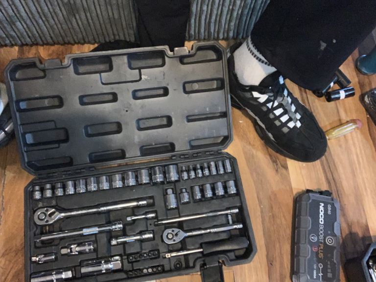 Halfords 50 Piece 1/4" & 3/8" Drive Metric Socket Set