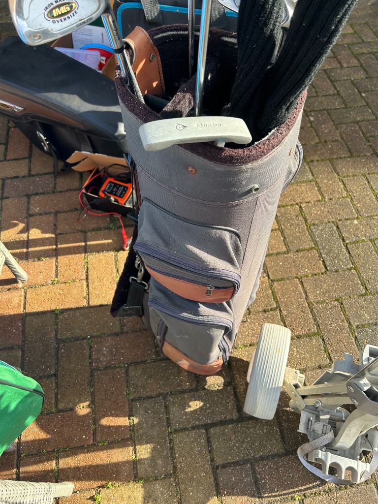 13 golf clubs set and bag and trolley 