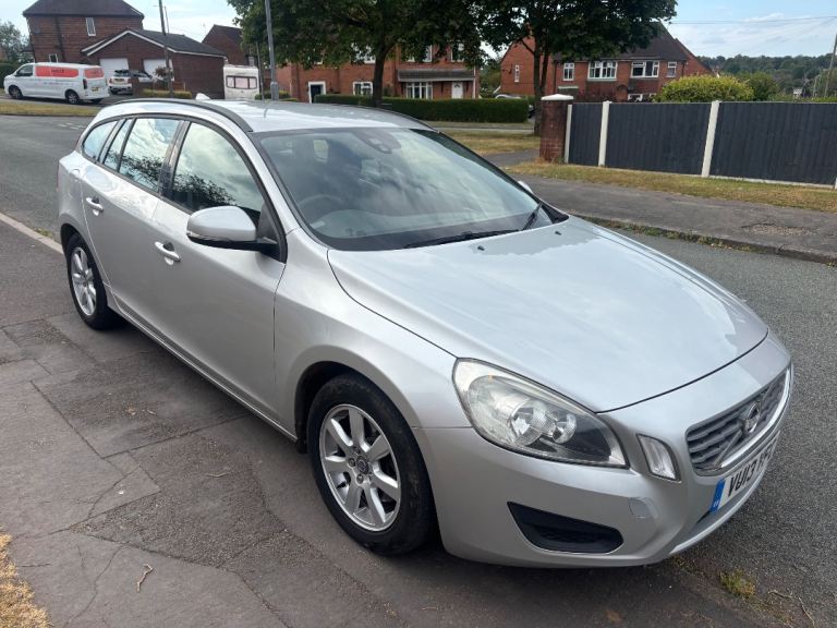 Volvo, V60, Estate, 2013, Manual, 1984 (cc), 5 doors