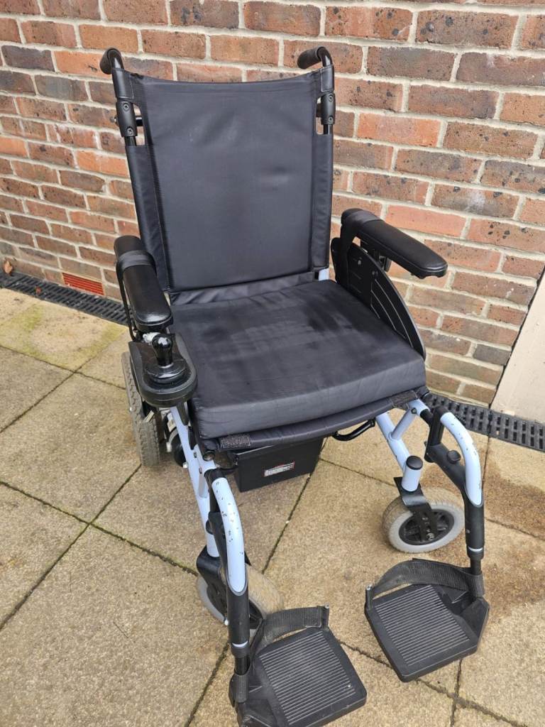 Abilize pursuit powerchair