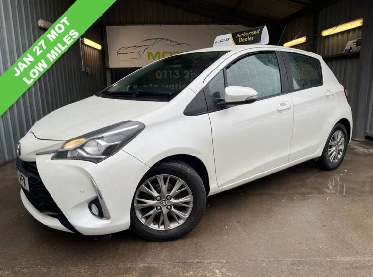 2017 Toyota Yaris 1.0 VVT-i Icon Tech Hatchback 5dr Petrol Manual Euro 6 (69 ps) Hatchback Petrol...