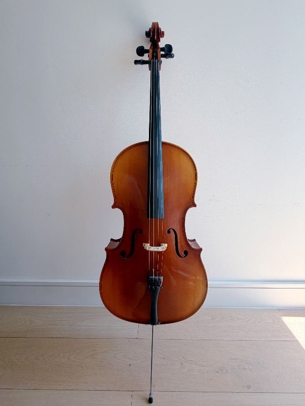Beautiful 1/4 Size Cello Outfit – Excellent Condition (Upgraded Bow & Brand New Case)