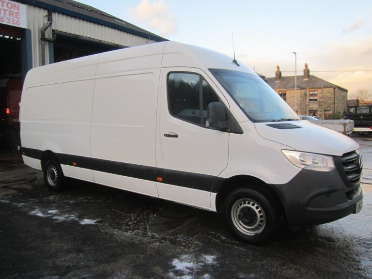 2022 Mercedes-Benz Sprinter 3.5t H2 L3 315 CDI Progressive Van PANEL VAN Diesel Manual