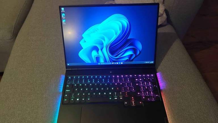 Lenovo Legion 7 gaming laptop Ryzen 5800h rtx 3080 (16gb vram version) 32gb ram 2tb nvme