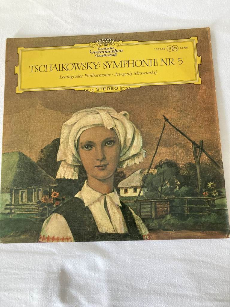 Tchaikovsky Symphony No. 5 Vinyl LP – Deutsche Grammophon "big tulip rim"