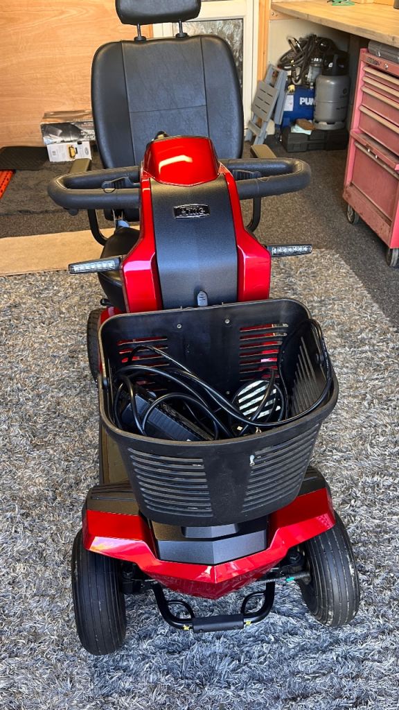 Finesse Sport Red Mobility Scooter – Good Working Order
