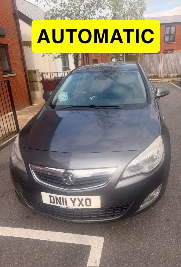 Vauxhall, ASTRA, Hatchback, 2011,1598 (cc), 5 doors