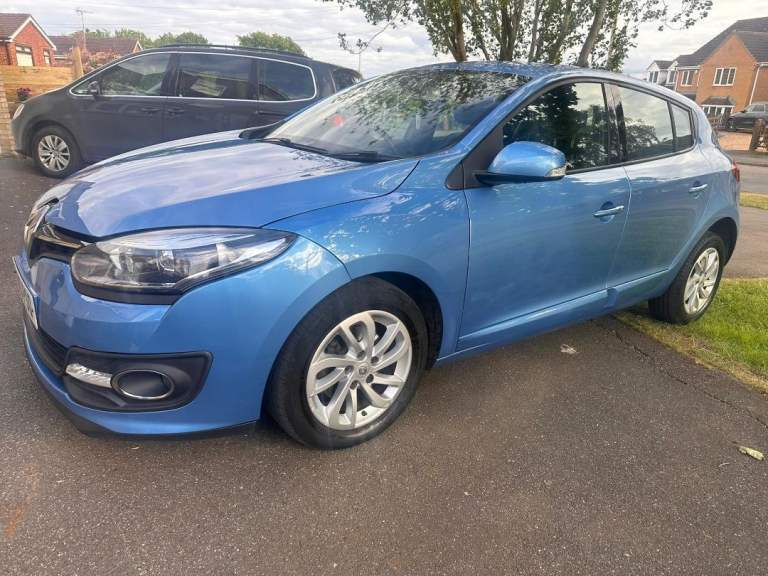 Renault, MEGANE, Hatchback, 2015, Manual, 1461 (cc), 5 doors