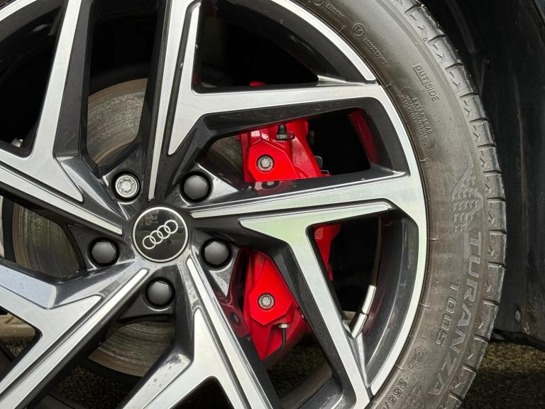  Audi Q6 e-tron 100kWh Edition 1 SUV 5dr Electric Auto quattro (388 ps) Electric Automatic