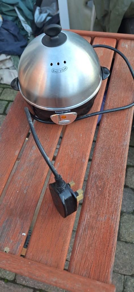 Goodmans Small Electric 7 Egg Boiler