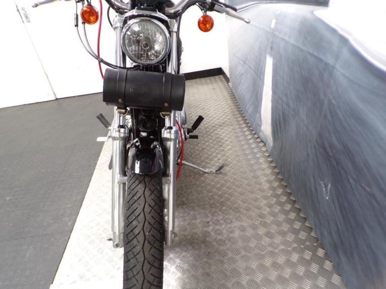 2006 HARLEY-DAVIDSON SPORTSTER 883 WITH ONLY 6873 MILES FROM NEW