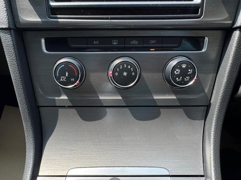 2025 Volkswagen Golf 1.2 TSI BlueMotion Tech S Estate PETROL Automatic