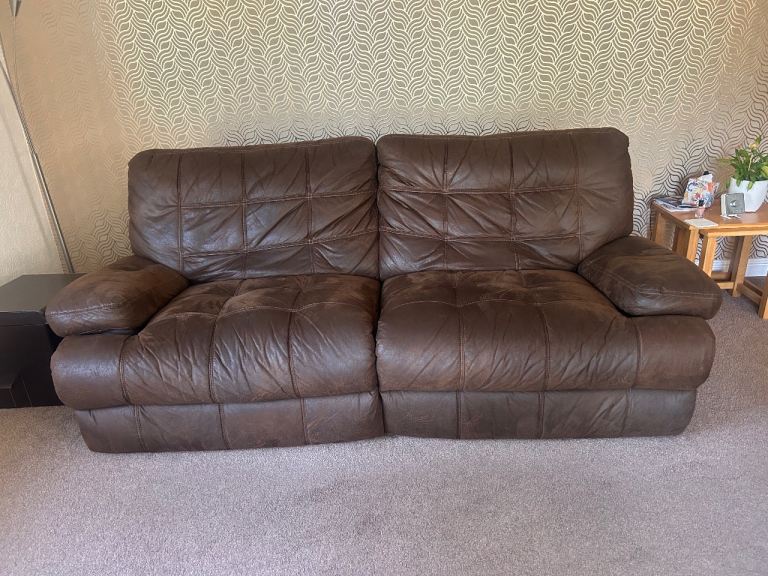 FREE - 3 & 4 Seat manual recliner sofas 