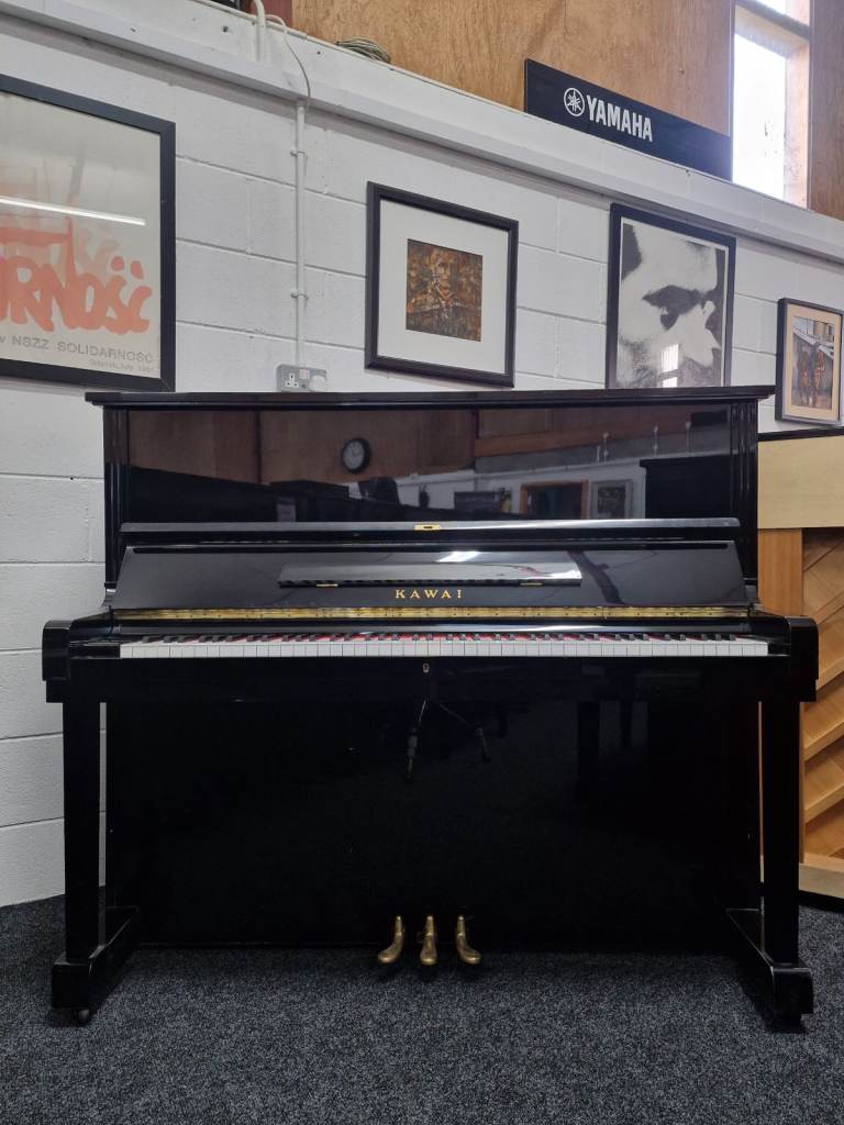 Kawai Upright Piano | KU-2D | Polished Black Finish 