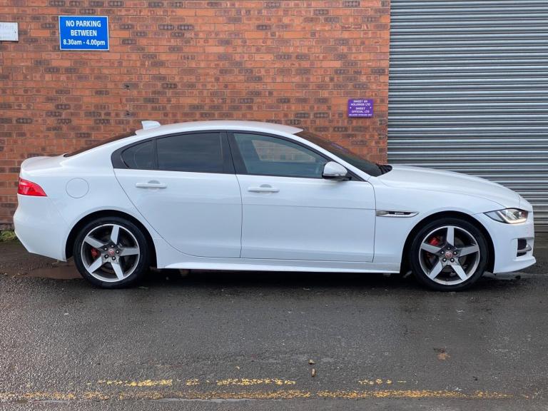2016 Jaguar XE 2.0d R-Sport Auto Euro 6 (s/s) 4dr SALOON Diesel Automatic