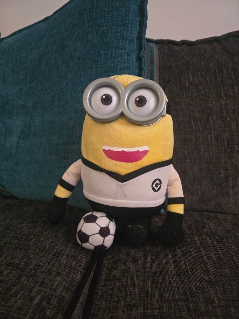 Soft soccer minion #4 