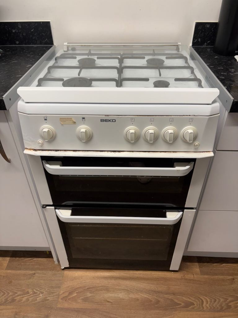 Beko freestanding oven and hob 