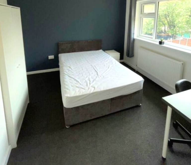 *Newly renovated house in Winchester*