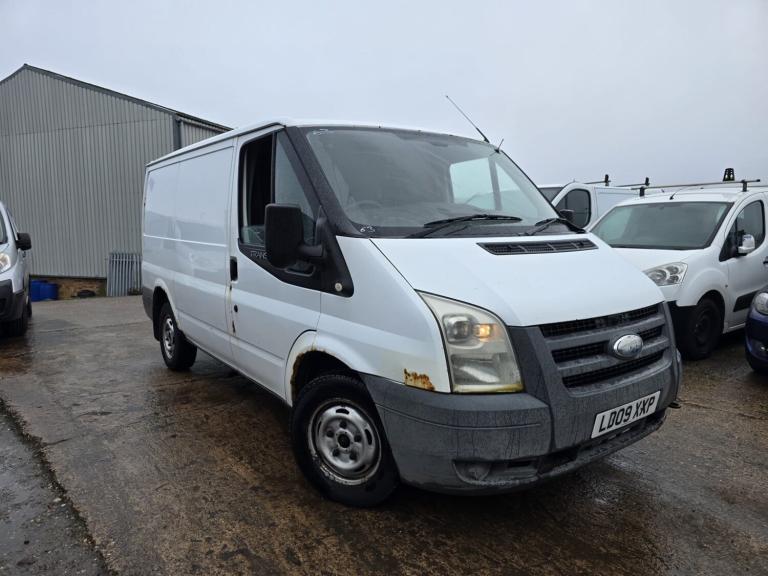 FORD TRANSIT 2.2 DIESEL SWB NO VAT