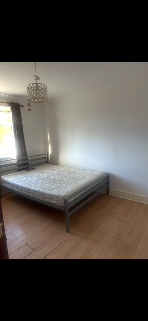 Large Double Bedroom