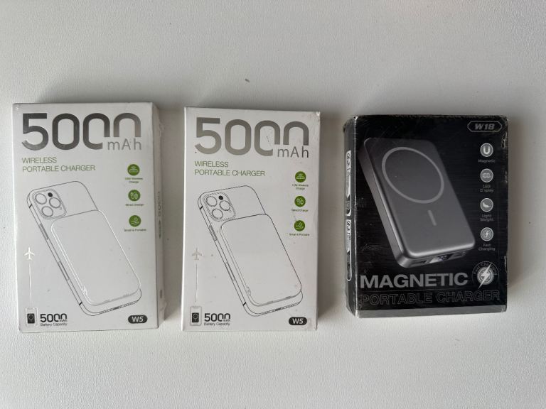 3 x MagSafe Super-Fast Magnetic Wireless Power Bank 