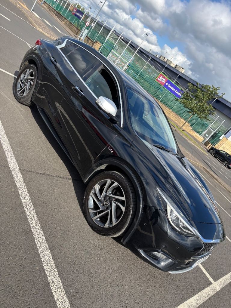 Infiniti, Q30, Hatchback, 2017, Semi-Auto, 2143 (cc), 5 doors