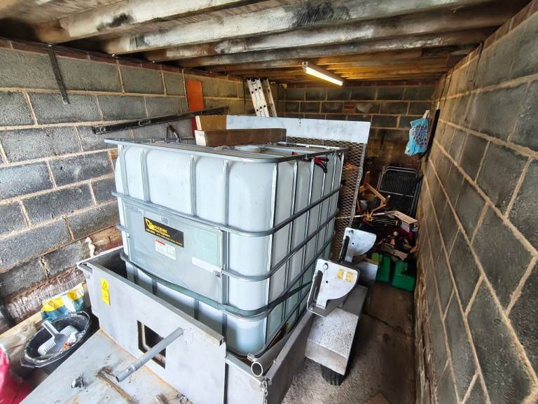 Trailer & water tank for sale.