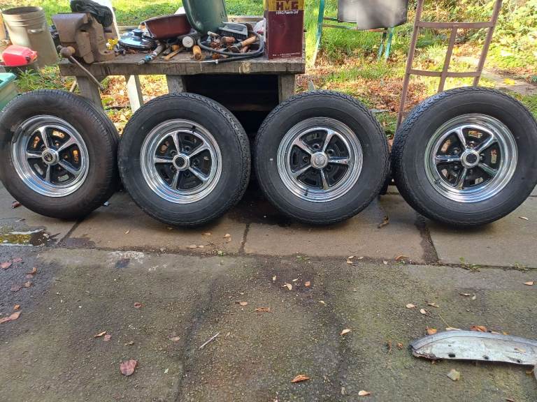 Rover p5b wheels and Tryes 