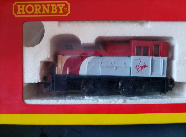 Hornby Virgin Trains Model Locomotive - New in Box