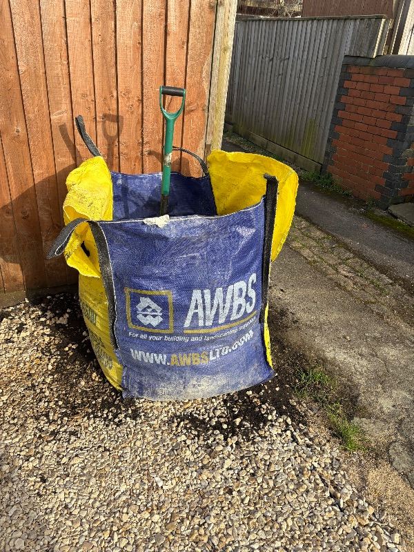 Good quality soil free to collect in Old Town