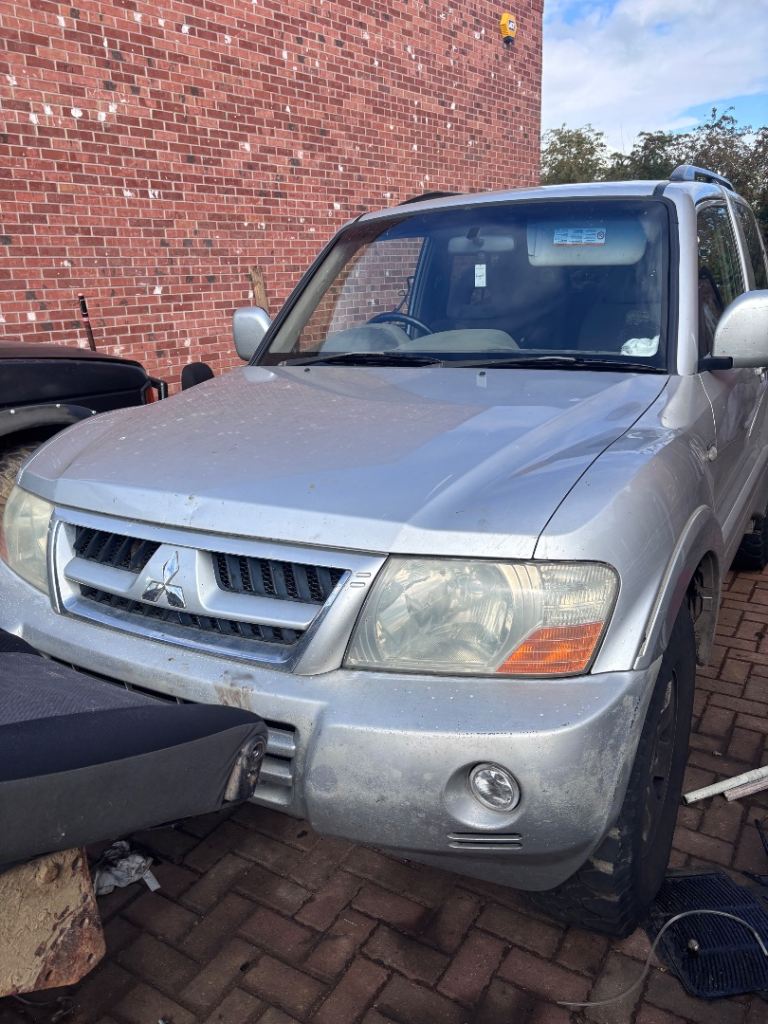 Mitsubishi, SHOGUN, Estate, 2003, Manual, 3200 (cc), 3 doors