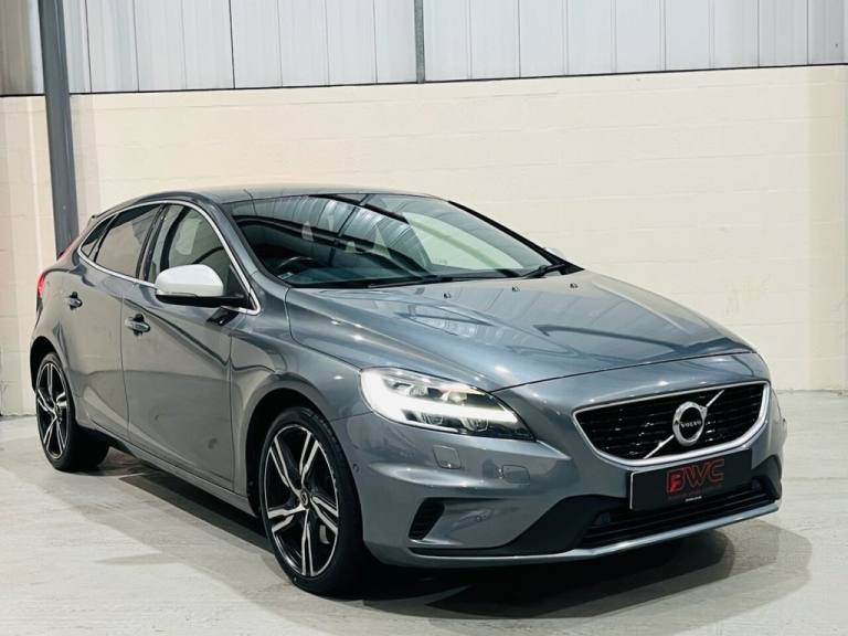 2019 Volvo V40 D3 [4 Cyl 152] R DESIGN Edition 5dr HATCHBACK DIESEL Manual
