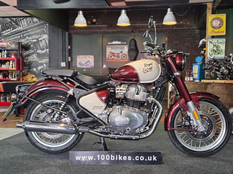 2025 ROYAL ENFIELD CLASSIC 650 TWIN 445 MILE'S 