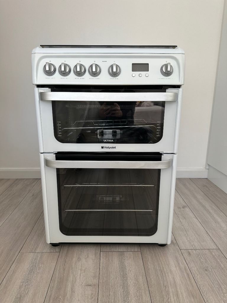 Gas Cooker – Fully Working, Clean & Reliable