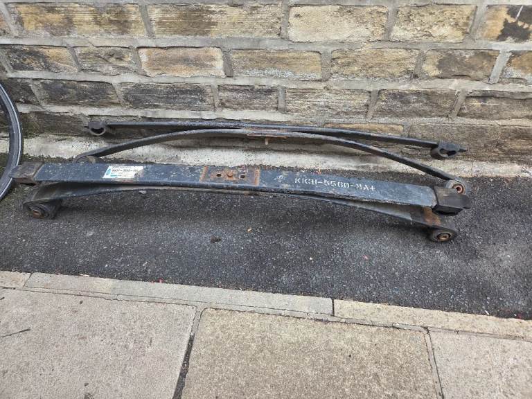 Leaf spring