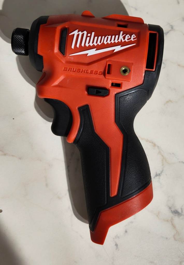Milwaukee M12 