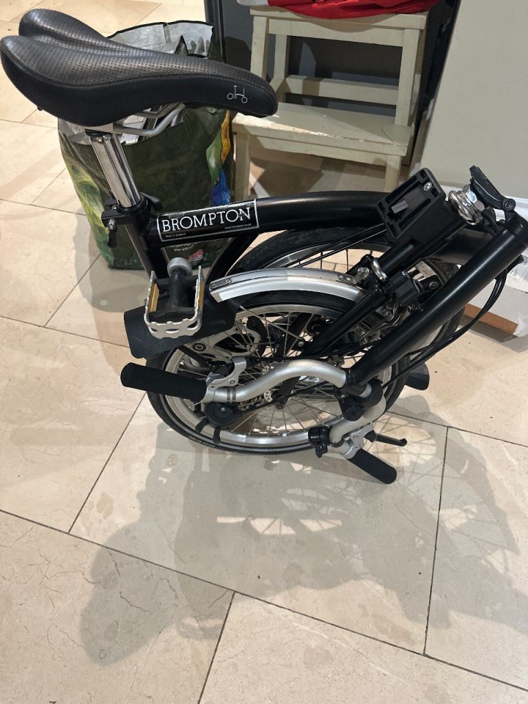 2 🚲 Brompton M6L Folding Bikes – Hardly Used – Excellent Condition