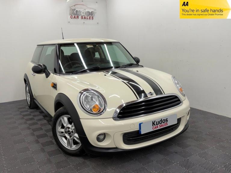 2013 MINI Hatch 1.6 ONE 3dr AUTOMATIC - SAT NAV - SENSORS - FSH HATCHBACK Petrol Automatic