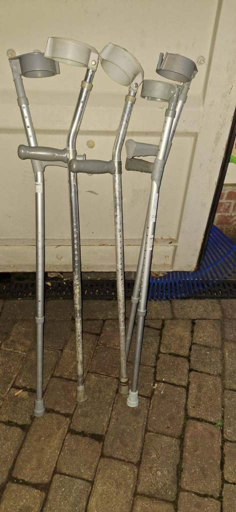 Disability Crutches Adjustable Height Aluminium Pair