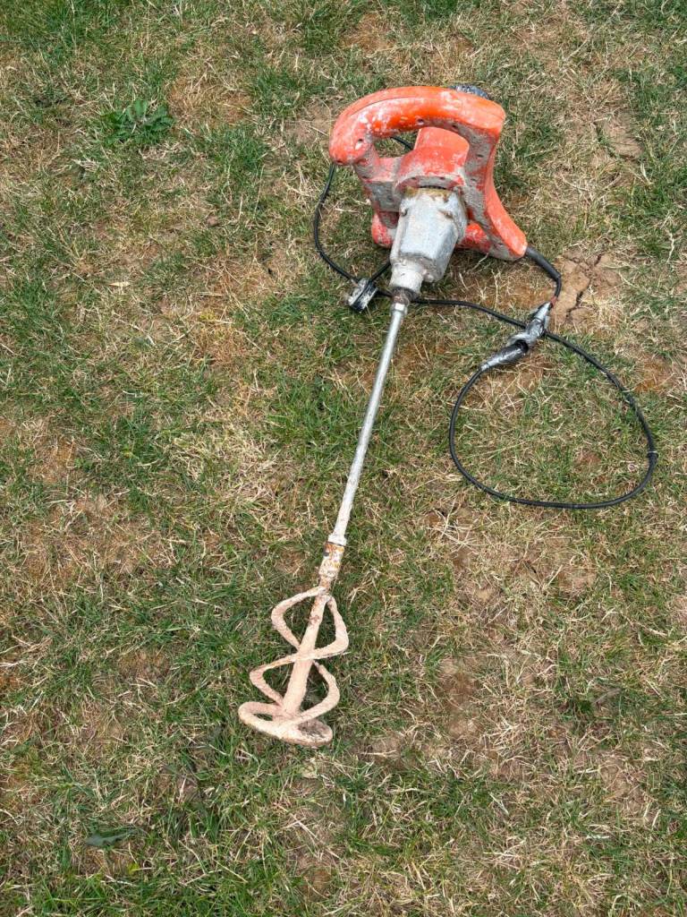 Electric Cement Mixer / Paddle Mixer – Orange, Fair Condition