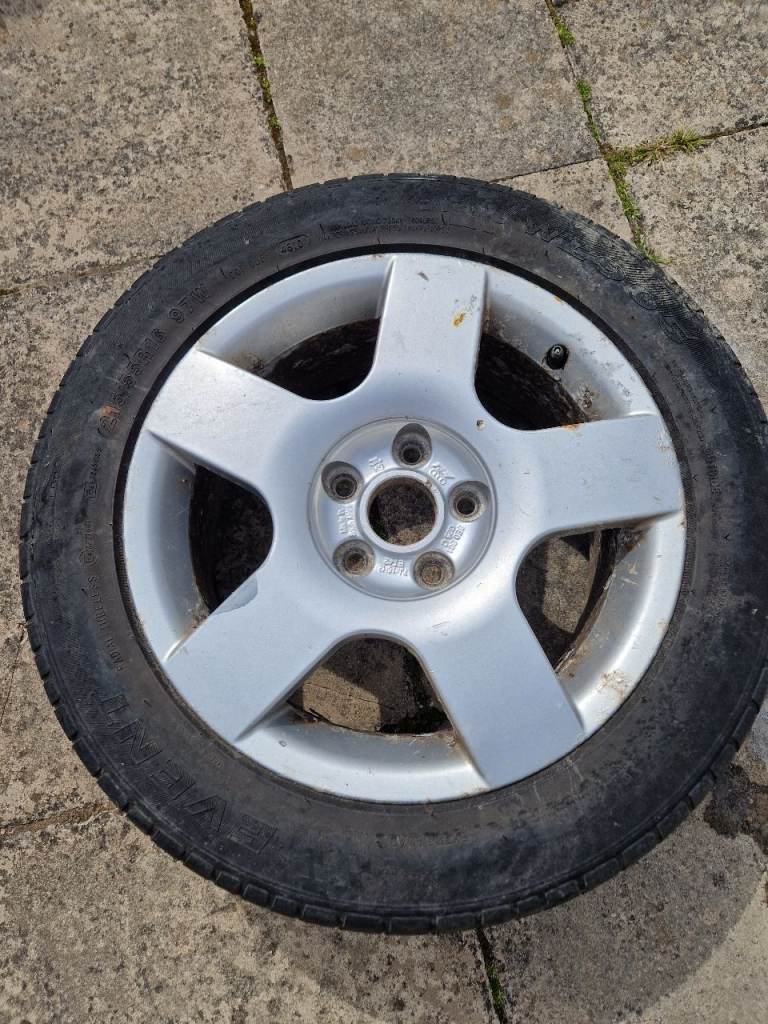 VW Audi Skoda alloy wheel