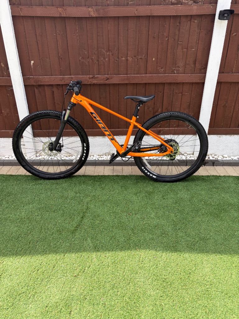 Giant Talon 4 Mountain Bike
