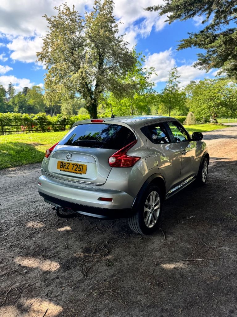 Nissan, JUKE, Hatchback, 2010, Manual, 1598 (cc), 5 doors