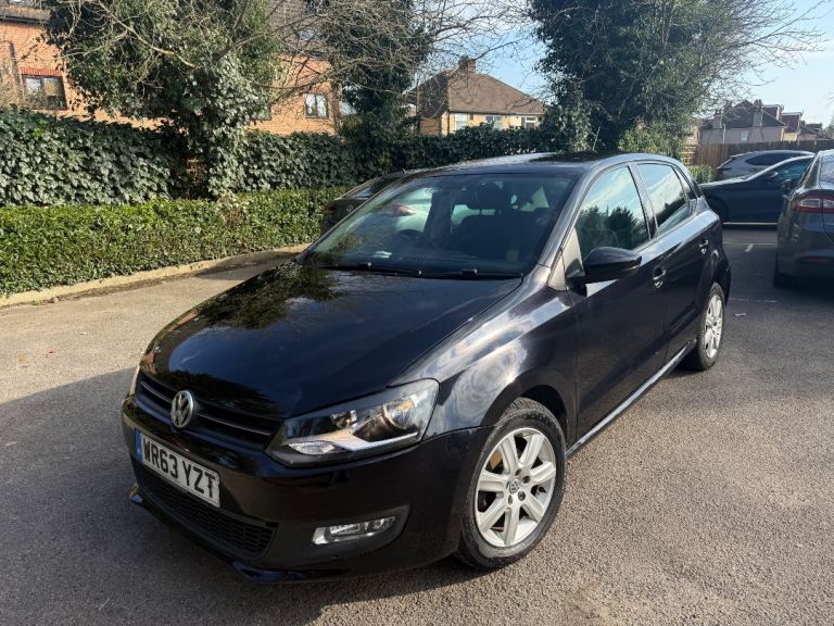 Volkswagen, POLO, Hatchback, 2013, Semi-Auto, 1390 (cc), 5 doors