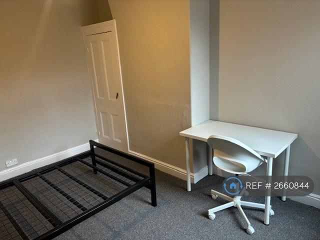 4 bedroom house in Great Western Street, Manchester, M14 (4 bed) (#2660844)